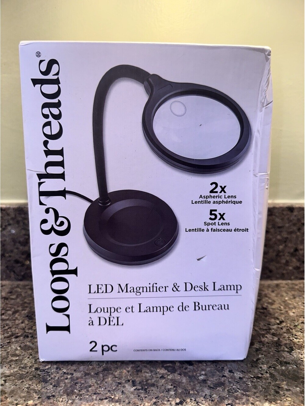 Loops & Threads LED Desk Lamp Magnifier 2x 5x Gooseneck USB-C Craft Light